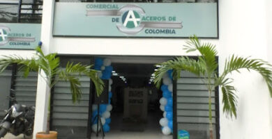 Comercial de Aceros